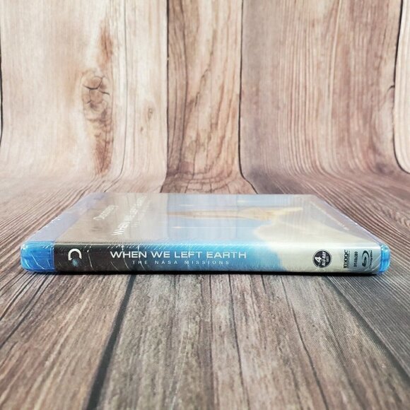 When We Left Earth: The NASA Missions Blu-Ray Disc, 2008, 4-Disc Set. - Picture 9 of 10